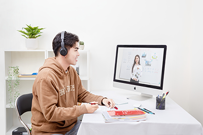 Định hướng học tập tiếp cận ngôn ngữ tự nhiên